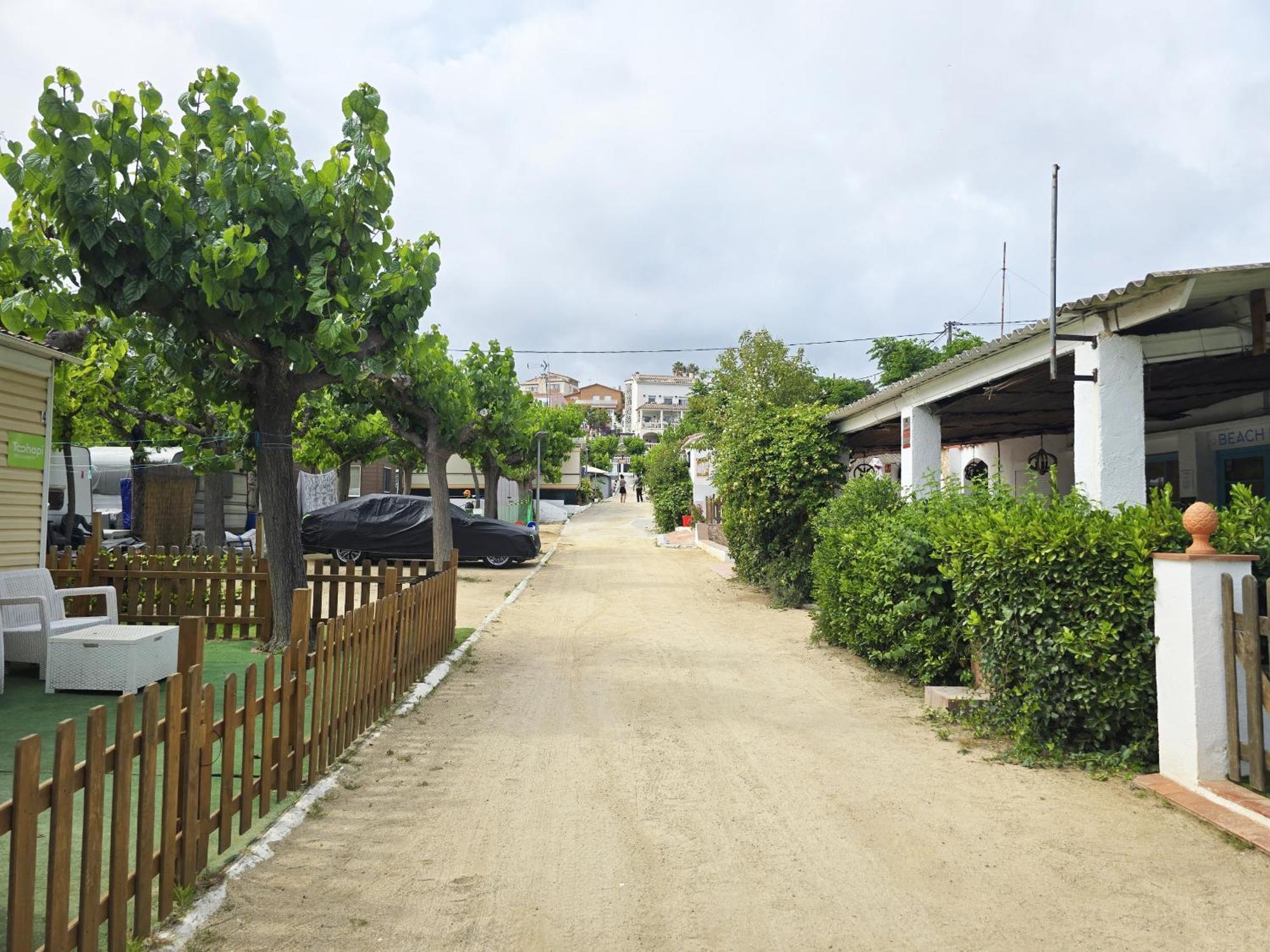 Bungalow Maia Canet De Mar Zewnętrze zdjęcie